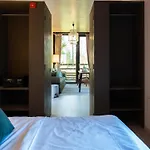 بيت للعطل The Brookside Escape Antoing
