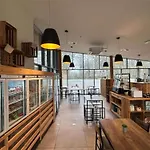 The Brookside Escape بيت للعطل *