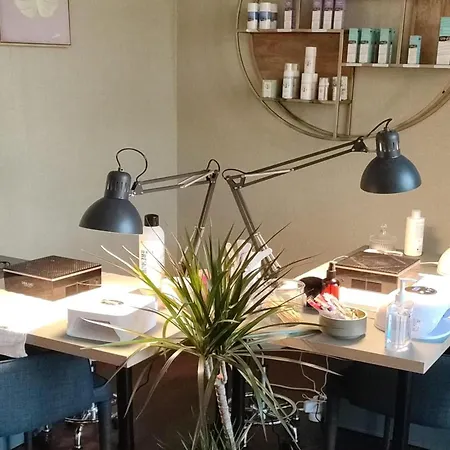 The Brookside Escape Vakantiehuis Antoing